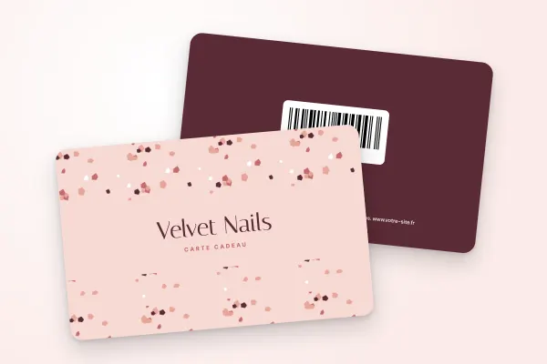 Design « Velvet Nails » pour carte cadeau à commander en ligne (salons, instituts et spas, terrazzo, rose et bordeaux)